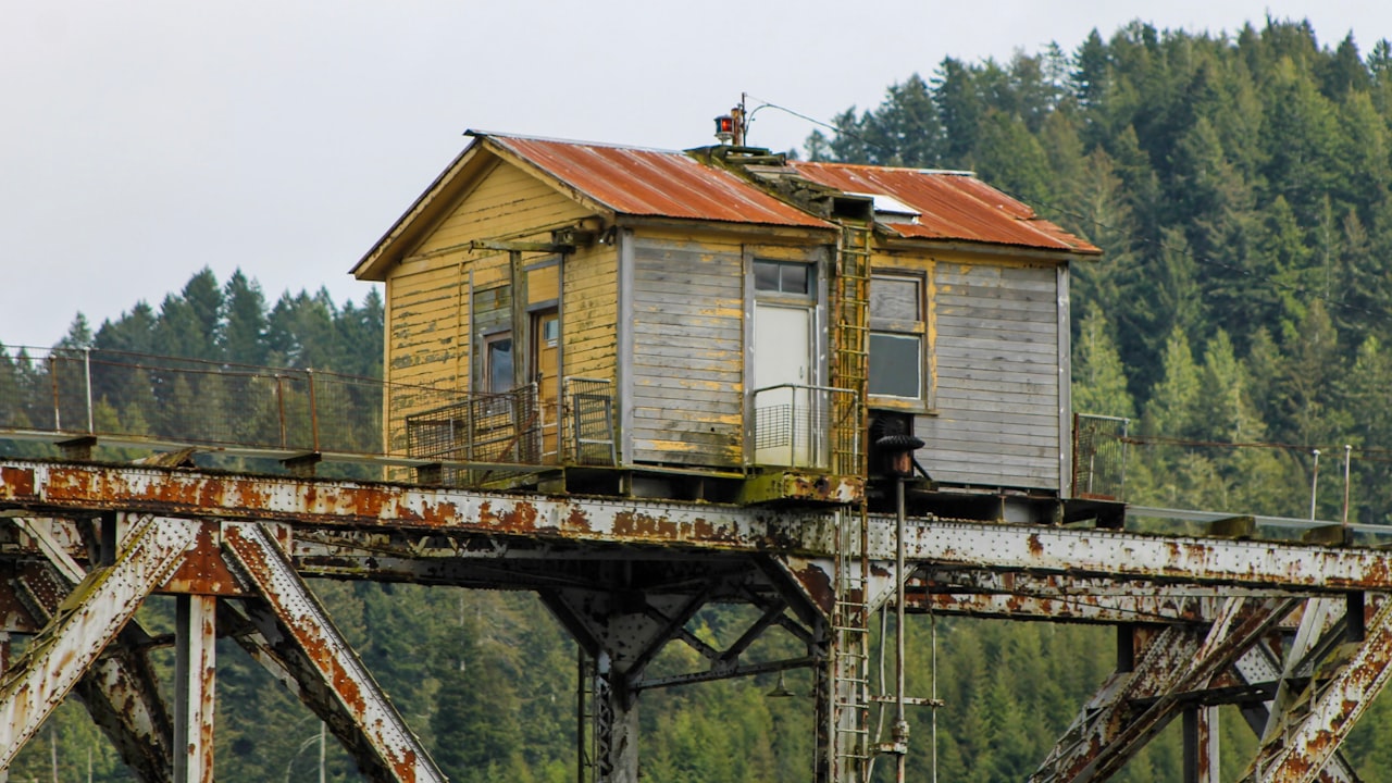 4 Main Reasons to Invest in High-Quality Custom Shopping Bags